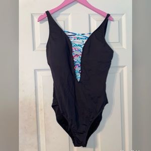 LILLY PULITZER SWIM SUIT FOR SALE!!!